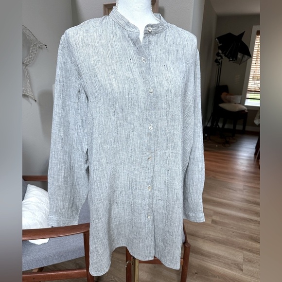 Striped Organic Linen Crinkle Classic Collar Shirt Size S-M - Picture 3 of 10